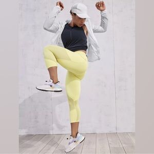 Athleta Contender Mesh Capri Yellow Small